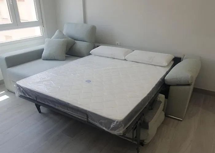 Paseo Maritimo - Apartamento A Estrenar, A Pie De Playa, Con 2 Banos